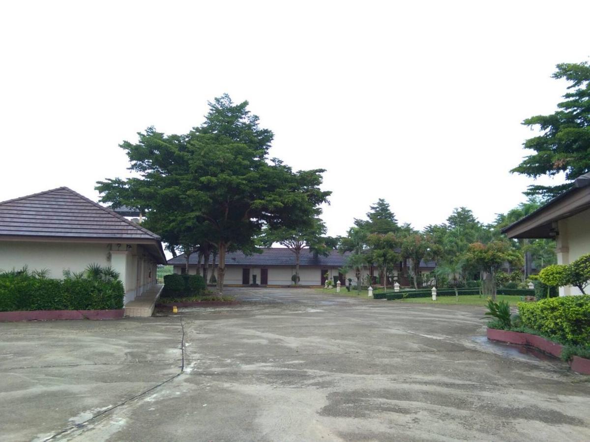 Northstar Hotel & Resort Ban Mae Kon Exterior photo